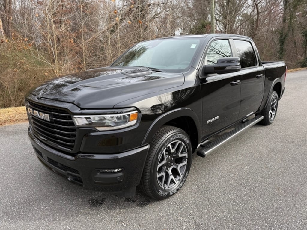 New 2026 Ram 1500 Laramie/Sport Crew 4WD Hurricane Pickup