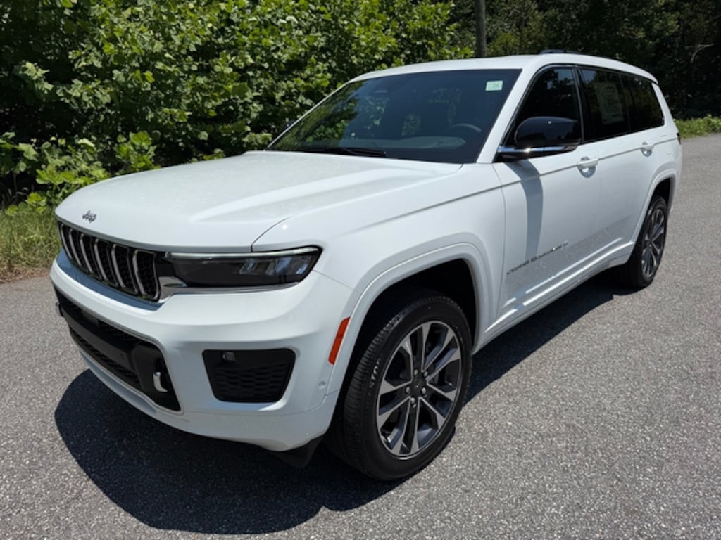 New 2025 Jeep Grand Cherokee L Overland Luxury Tech IV 4WD Sport Utility