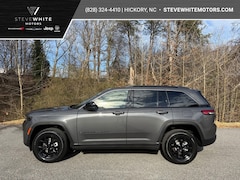 2026 Jeep Grand Cherokee Laredo Altitude 4WD Sport Utility