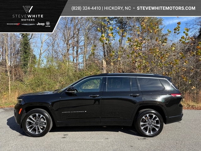 2021 Jeep Grand Cherokee L Overland's photo