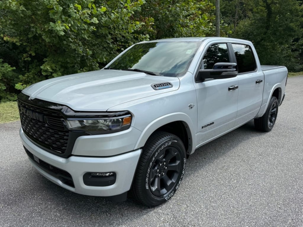 New 2026 Ram 1500 Big Horn Crew Hemi 4WD Night Edition Pickup