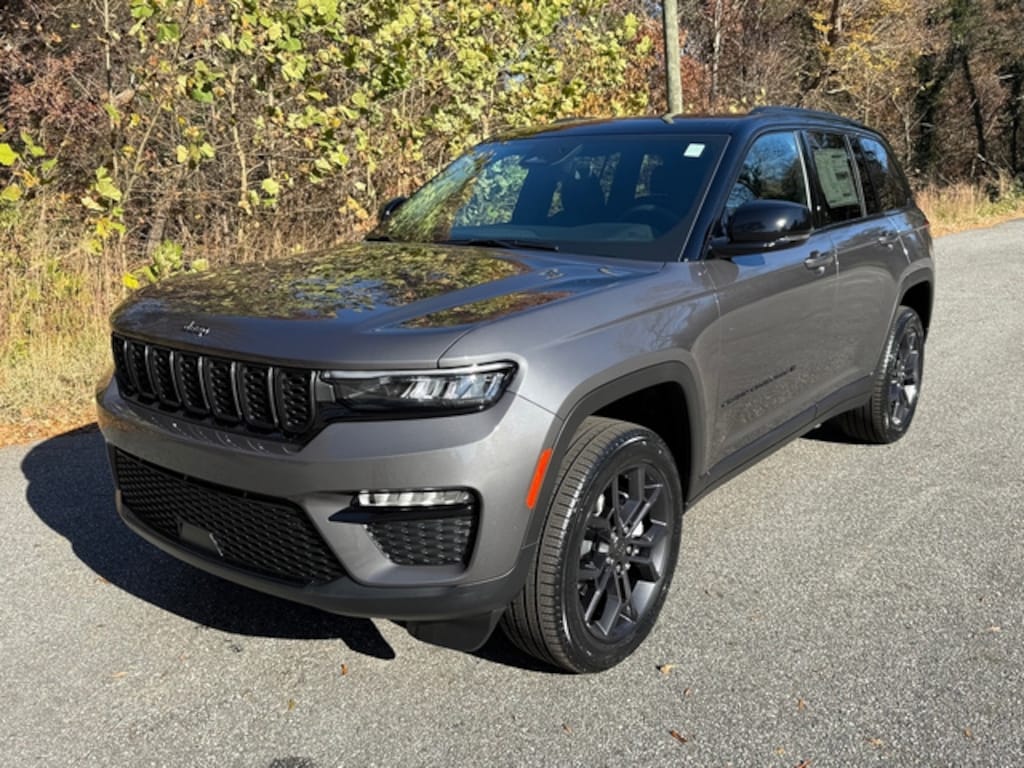 New 2025 Jeep Grand Cherokee Limited 4WD Sport Utility
