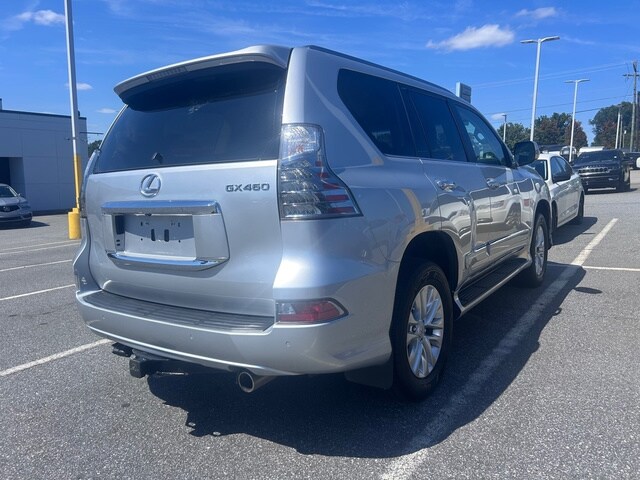 2018 Lexus GX 460 Premium photo 3