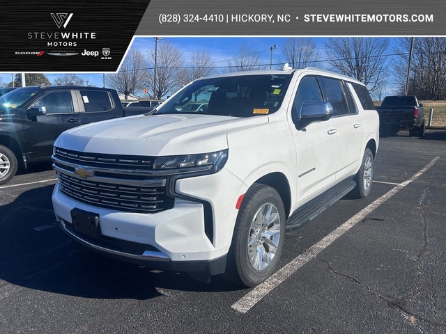 2023 Chevrolet Suburban Premier's photo