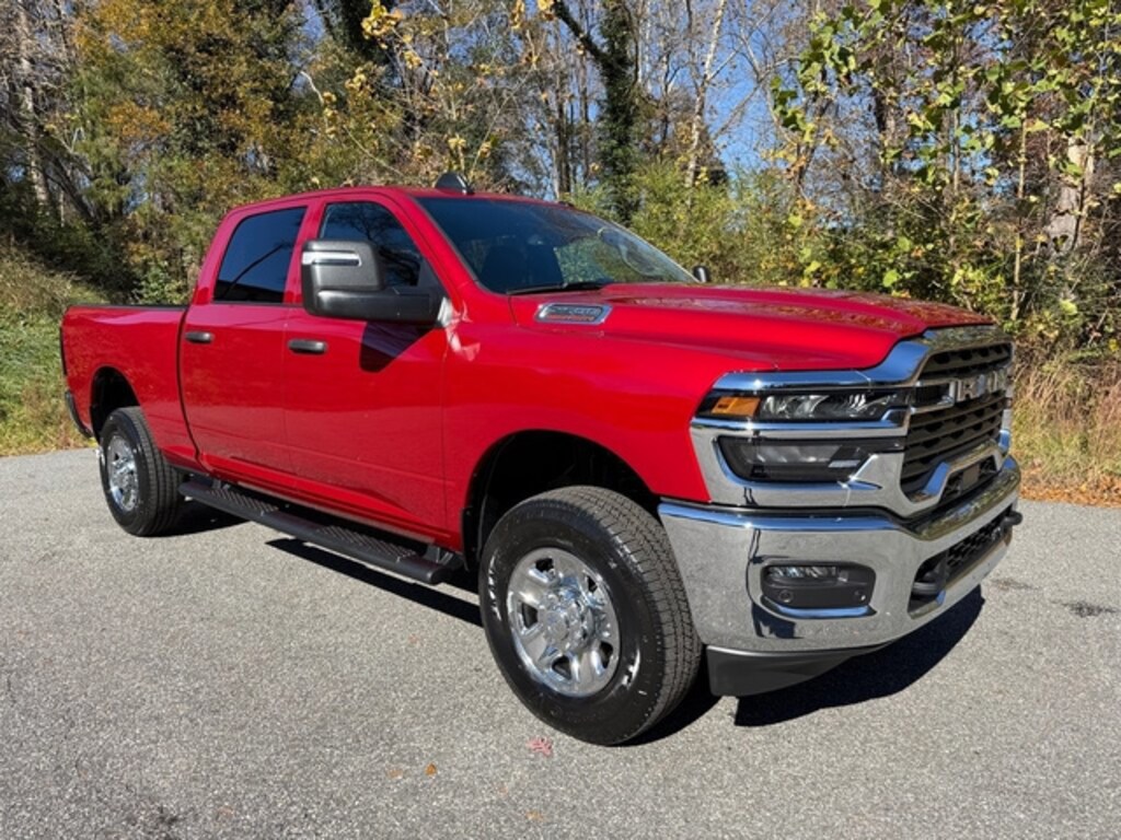 Used 2026 Ram 2500 Tradesman Crew Hemi 4WD SWB Truck Crew Cab