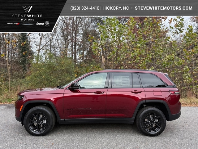 2025 Jeep Grand Cherokee Altitude's photo