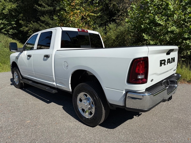 2026 RAM 3500 Tradesman - Photo 11
