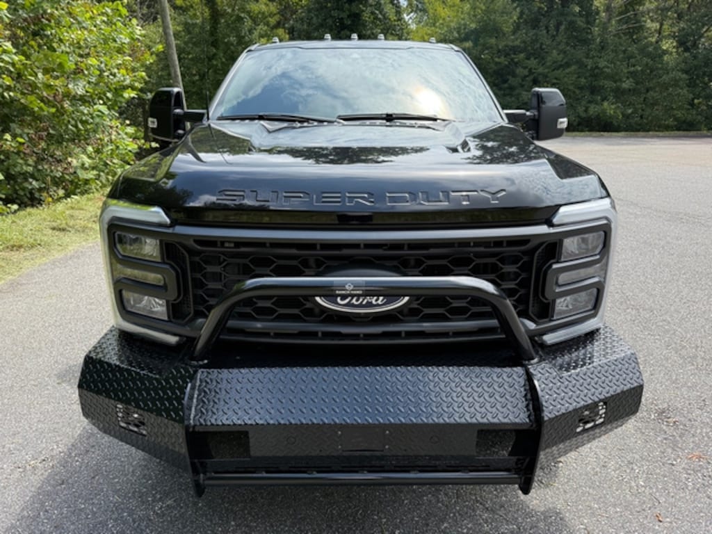 Used 2024 Ford F-250 Lariat Crew 4WD Diesel Truck Crew Cab