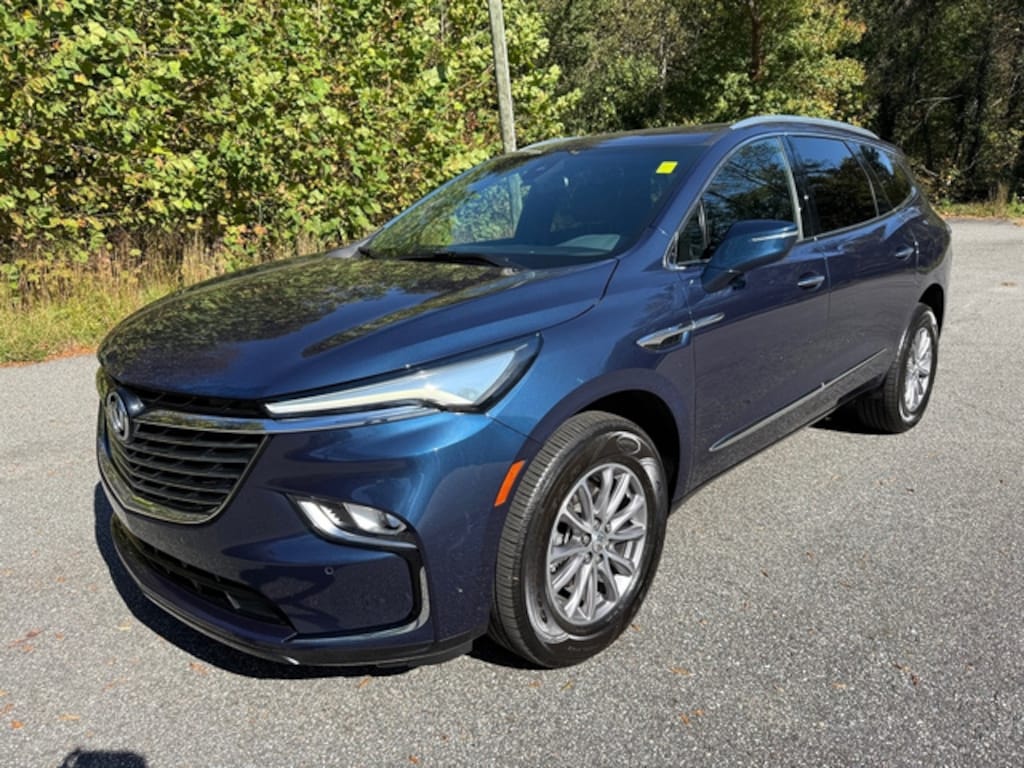 Used 2023 Buick Enclave Essence SUV