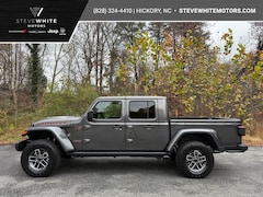 New 2026 Jeep Gladiator MOJAVE X 4X4 Pickup S19213 in Hickory, NC