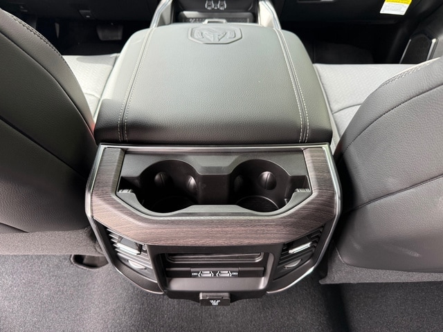 2026 RAM 2500 Laramie - Photo 19