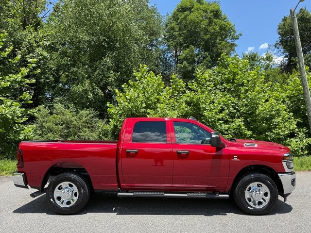 2025 RAM 2500 Tradesman - Photo 6