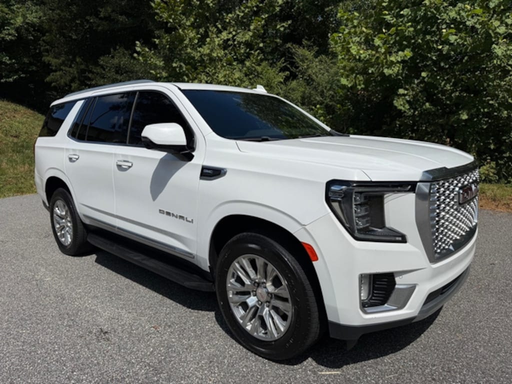 Used 2023 GMC Yukon Denali 6.2L 2WD SUV