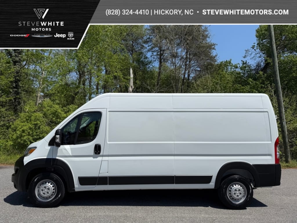 New 2025 Ram Promaster 2500 Tradesman 159 High Roof w/Bin Pkg Cargo Van
