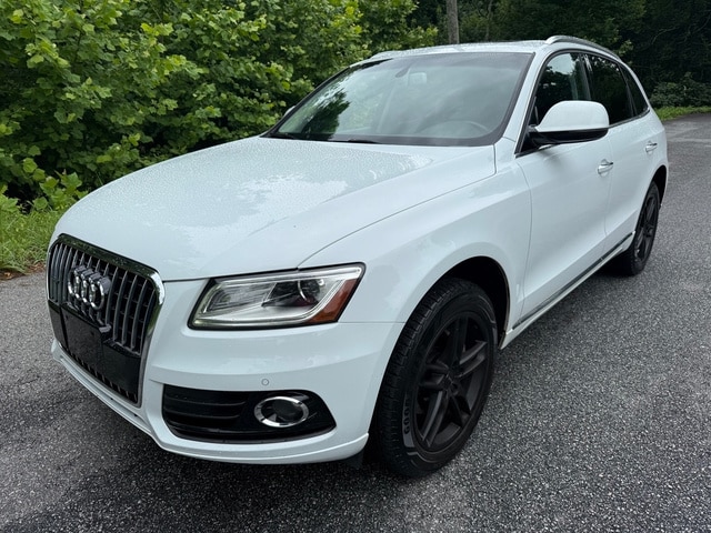 Used 2017 Audi Q5 Premium Plus with VIN WA1L2AFP3HA015366 for sale in Newton, NC