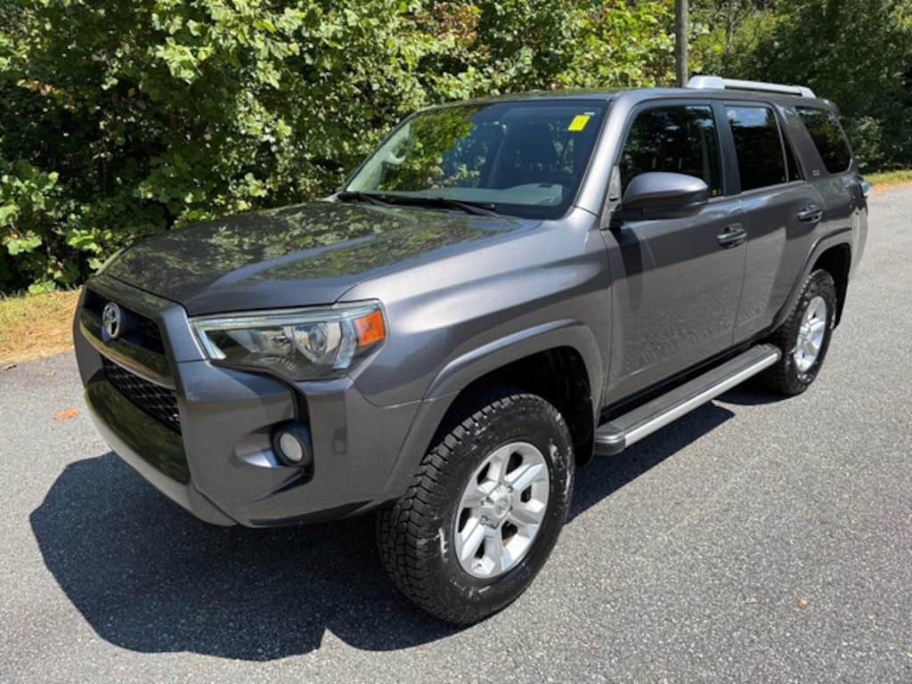 Used 2017 Toyota 4Runner SR5 4WD SUV