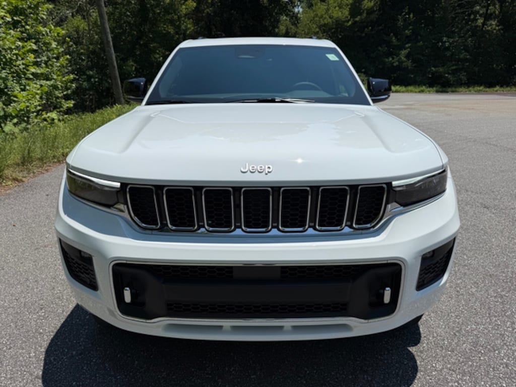 New 2025 Jeep Grand Cherokee L Overland Luxury Tech IV 4WD Sport Utility