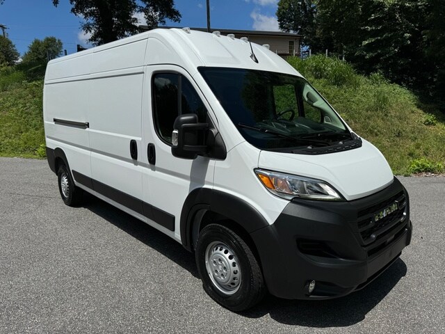 2024 Ram ProMaster 2500 photo 4
