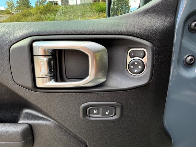 2026 Jeep Wrangler 2-Door Sport S - Photo 12