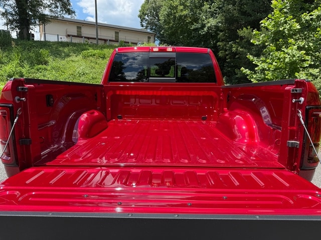 2025 RAM 2500 Tradesman - Photo 9