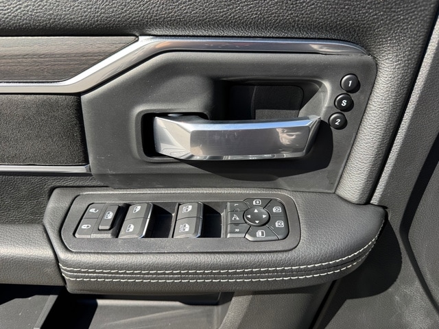 2026 RAM 2500 Laramie - Photo 14
