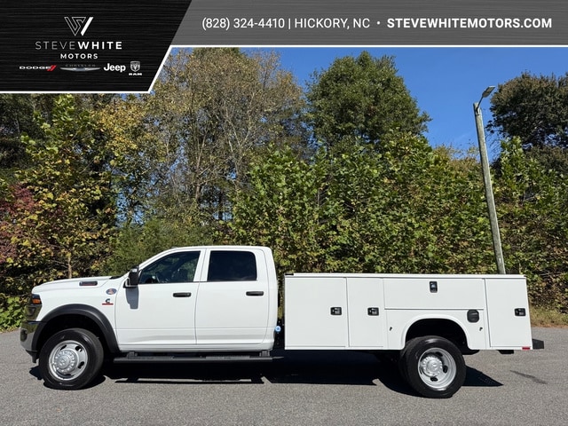 2026 RAM Ram 5500 Chassis Cab Big Horn's photo