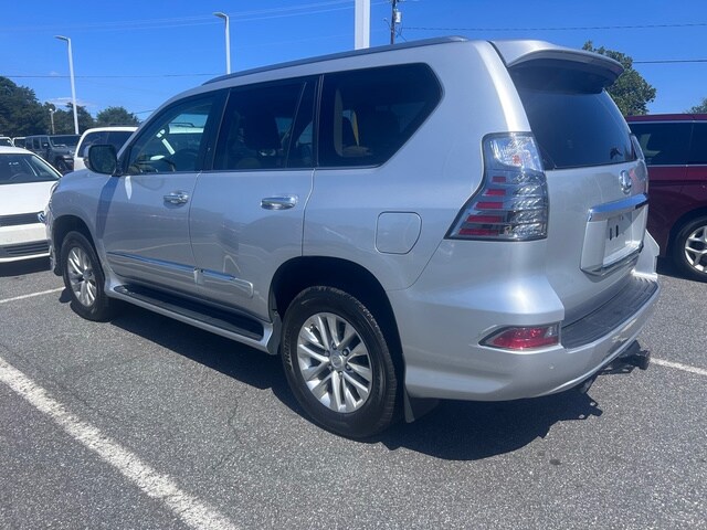 2018 Lexus GX 460 Premium photo 4