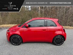 2024 FIAT 500e