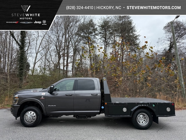 2026 RAM Ram 3500 Chassis Cab Big Horn's photo