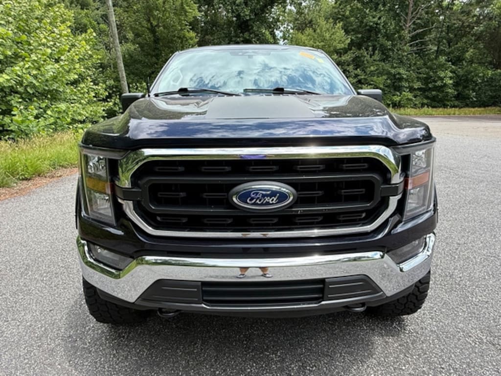 Used 2023 Ford F-150 XLT Crew 4WD V8 Lifted Truck SuperCrew Cab
