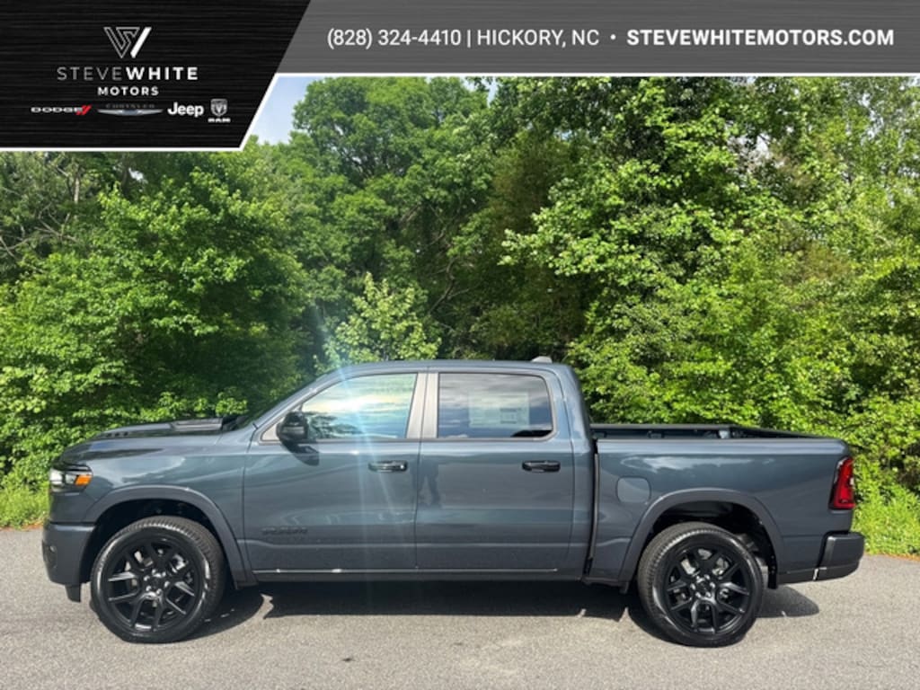 New 2026 Ram 1500 Laramie Crew 4WD Hurricane Night Edition Pickup