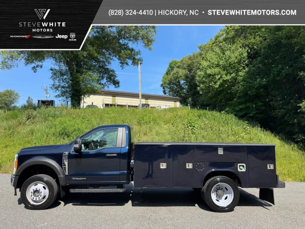Used 2023 Ford F-450 Chassis Truck Regular Cab