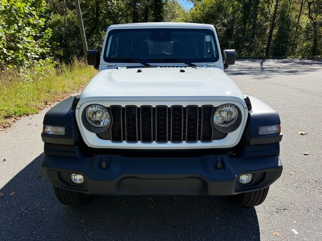 2025 Jeep Wrangler Sport S photo 3