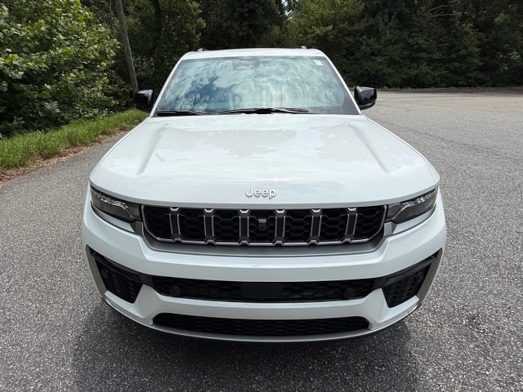New 2026 Jeep Grand Cherokee Limited 4WD Luxury Tech II Sport Utility