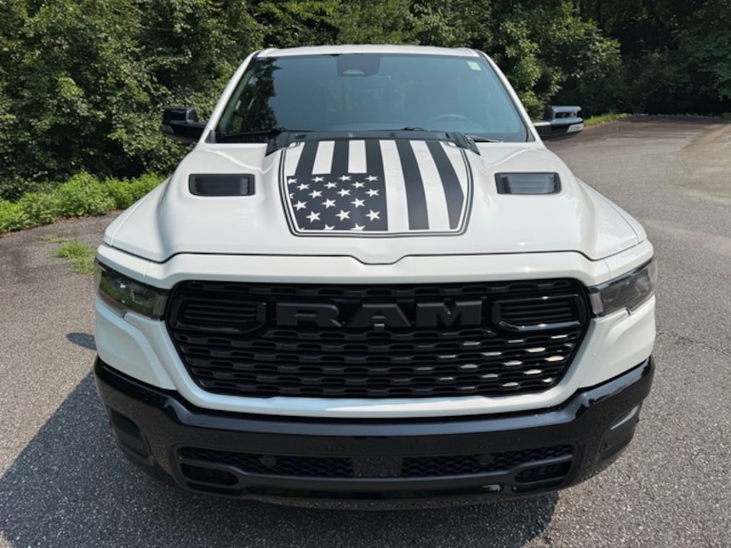 New 2026 Ram 1500 Big Horn Crew 4WD Hurricane Level 2 Pickup