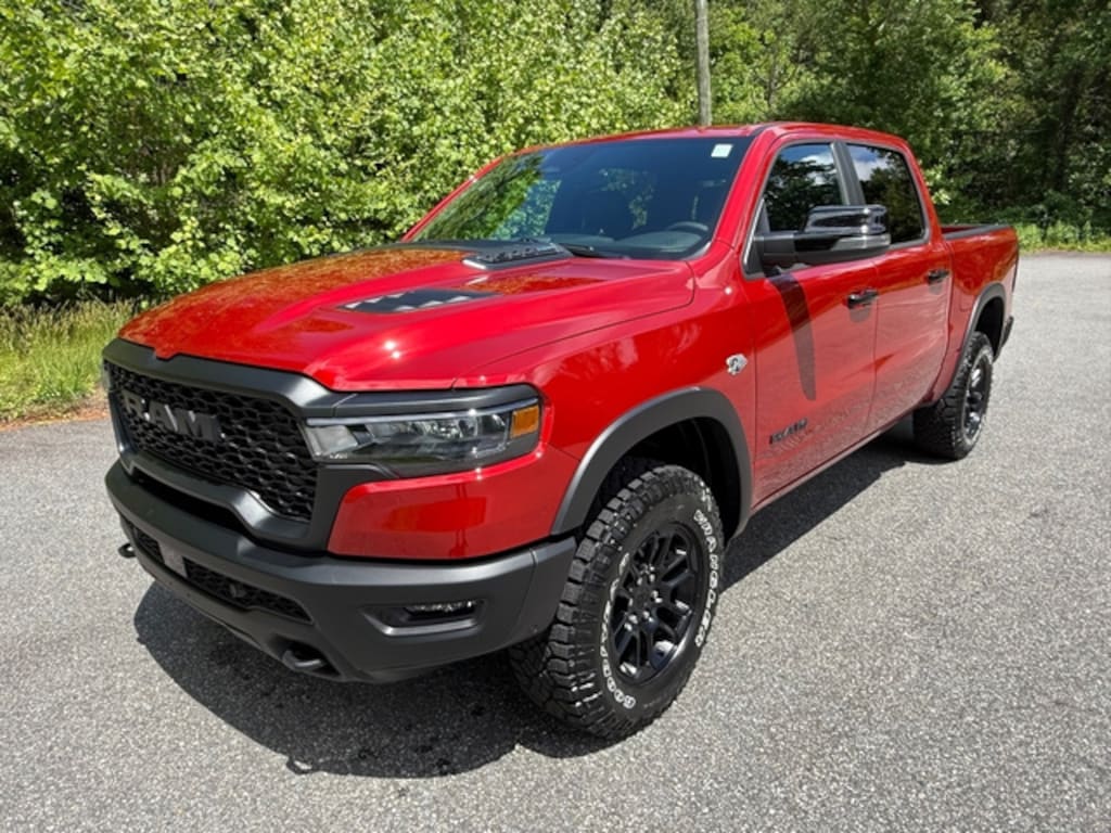 New 2026 Ram 1500 Rebel Crew Hemi 4WD Level 2 Pickup