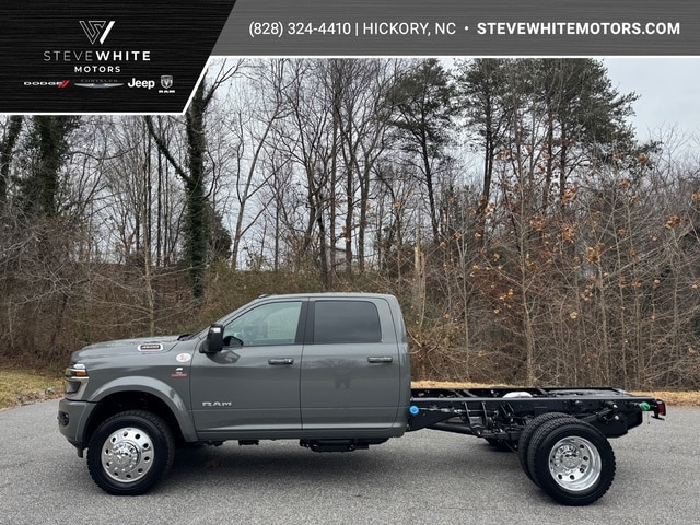 2026 RAM Ram 4500 Chassis Cab Big Horn's photo