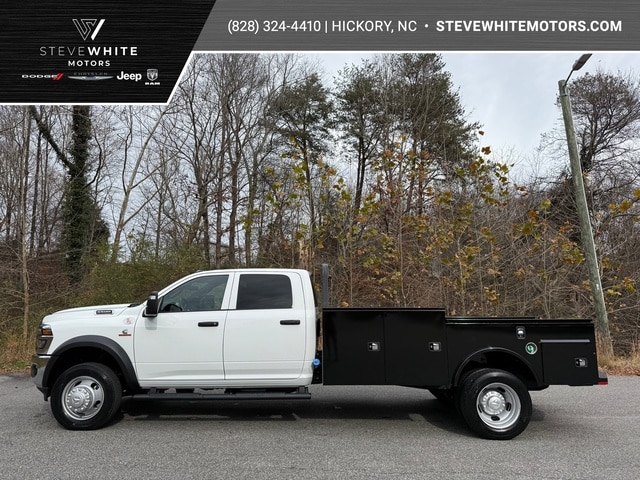 2026 RAM Ram 5500 Chassis Cab Big Horn's photo