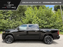 New 2026 Ram 1500 Big Horn Crew 4WD Hurricane Night Edition Pickup S19839 in Hickory, NC