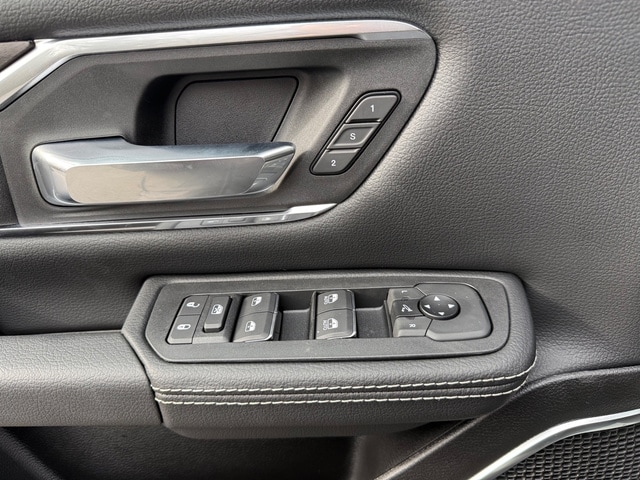 2026 RAM 1500 Laramie - Photo 14