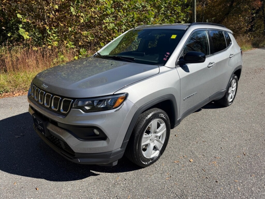 Used 2022 Jeep Compass Latitude 4WD SUV