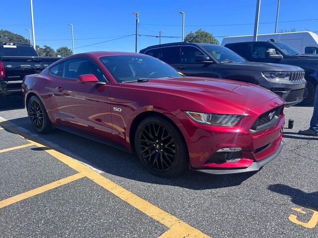 2016 Ford Mustang GT photo 2