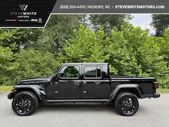 New 2025 Jeep Gladiator Nighthawk Pickup S18862X in Hickory, NC