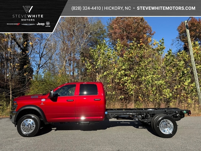2026 RAM Ram 5500 Chassis Cab Big Horn's photo
