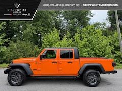 New 2025 Jeep Gladiator SPORT S 4X4 Pickup S18544 in Hickory, NC