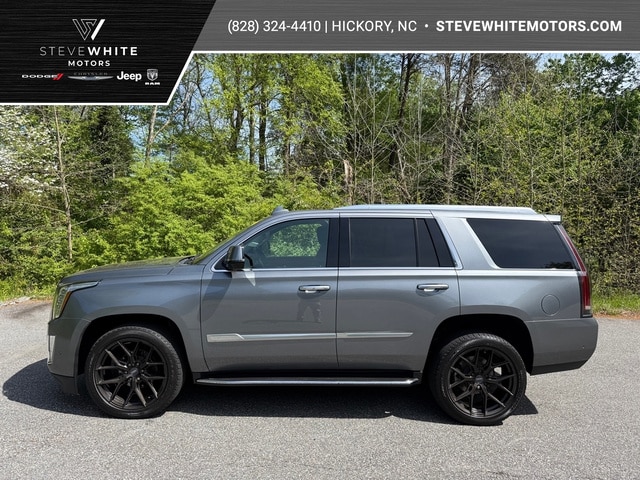 2020 Cadillac Escalade AWD Luxury's photo