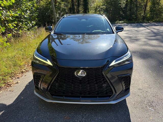 2022 Lexus NX 350 F SPORT Handling photo 2