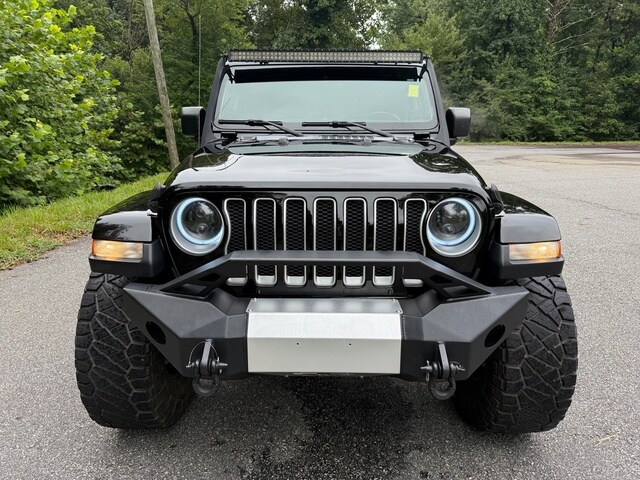 2020 Jeep Wrangler Unlimited Sahara photo 2