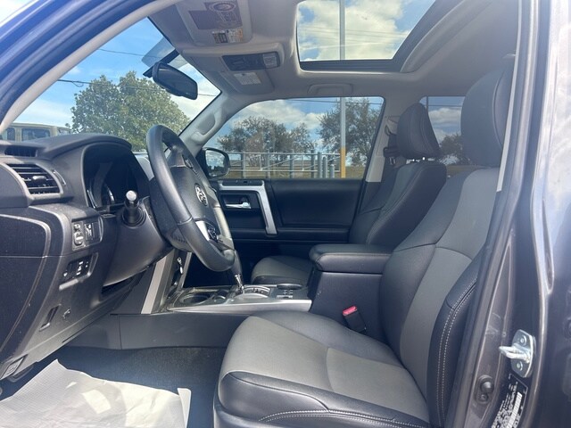 2019 Toyota 4Runner SR5 Premium photo 4