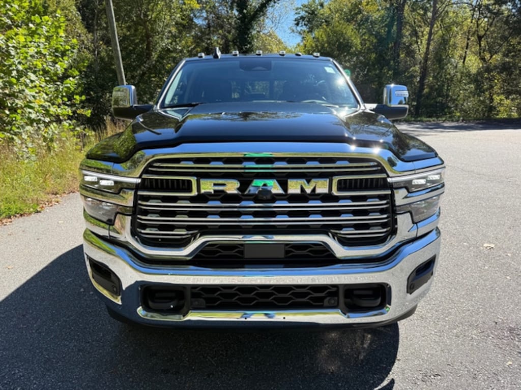 New 2026 Ram 2500 Longhorn Crew 4WD Cummins SWB Pickup